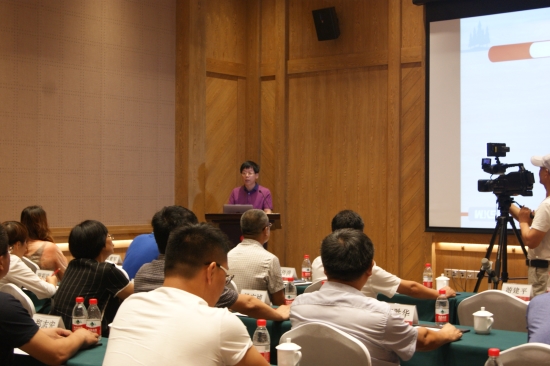 熱烈歡迎五棵松兄弟企業-----武漢傻子木業游建平到五棵松一同探討模板行業發展前景！